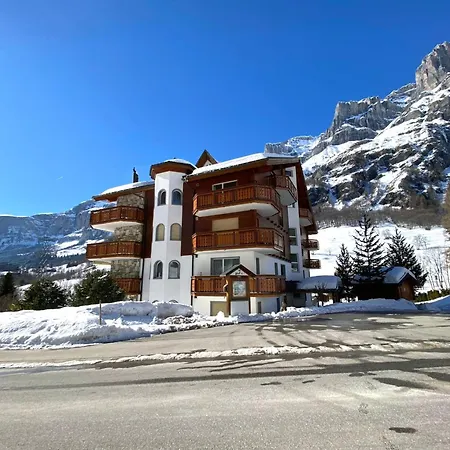 C21高尔夫公寓 *