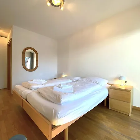 C21高尔夫公寓 公寓 洛伊克巴德