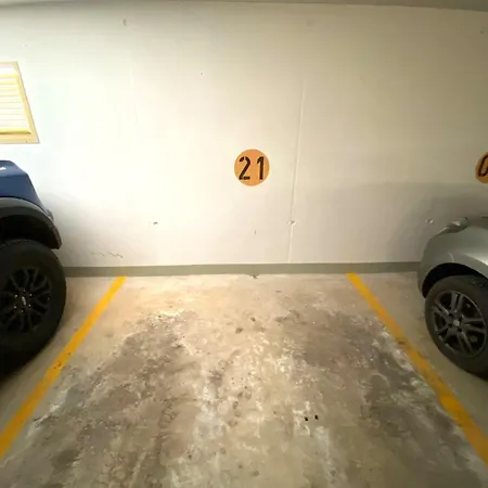 Golf C 21 Διαμέρισμα *